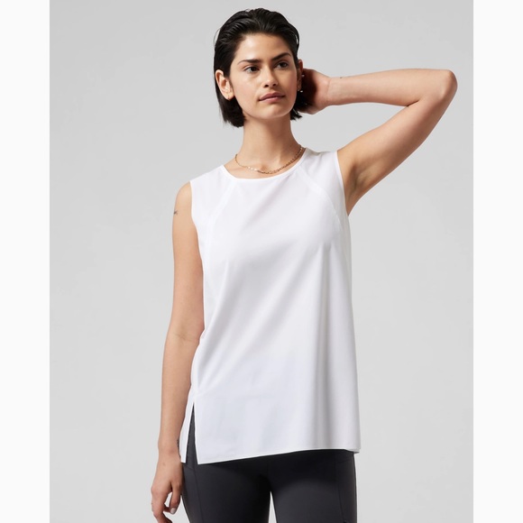 Athleta Tops - NWT Athleta Coral Zephyr Refined Tank